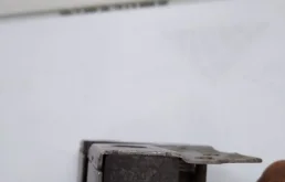 Замок капота для Skoda Rapid 2024 года на фотографиях