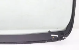 Лобовое (ветровое) стекло для Skoda Rapid на фотографиях