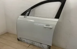 Дверь передняя левая для Audi Q7 2015 года на фотографиях