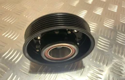 Компрессор кондиционера для Skoda Rapid 2012 года на фотографиях