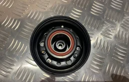 Компрессор кондиционера для Skoda Rapid 2012 года на фотографиях