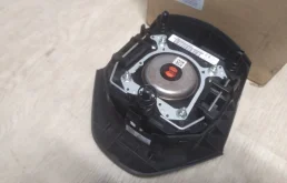 Подушка безопасности водителя для Mitsubishi ASX на фотографиях