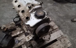 Двигатель (без навесного) для Mitsubishi Carisma 1996-2006