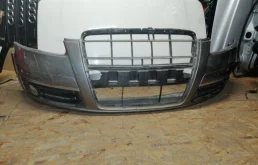 Бампер для Audi A6 2002 года на фотографиях