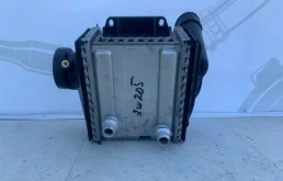 Интеркулер для Mercedes-Benz C class 2020 года на фотографиях