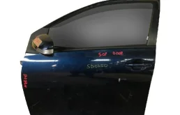 Дверь передняя левая для Toyota Corolla 2009 года на фотографиях