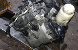 Двигатель без навесного для Subaru Legacy B4 на фотографиях
