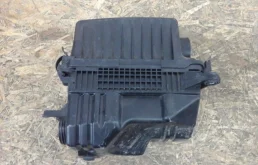 Корпус воздушного фильтра (нижняя часть) для Hyundai Solaris на фотографиях