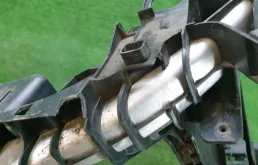 Усилитель переднего бампера для Mercedes-Benz CLA class 2018 года на фотографиях