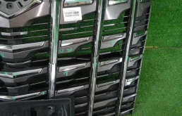 Решетка радиатора для Toyota Alphard на фотографиях