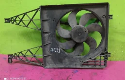 Диффузор вентилятора для Volkswagen Golf 1999 года на фотографиях