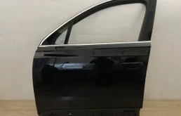 Дверь передняя левая для Audi Q7 2024 года на фотографиях