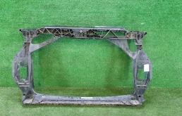 Панель радиатора (телевизор) в сборе для Audi Q3 8U 2011-2019