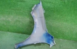 Крыло правое для Skoda Rapid 2018 года на фотографиях