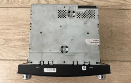 Магнитола для Volkswagen Touareg на фотографиях