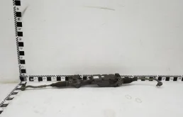 Рулевая рейка для Audi A8 2017 года на фотографиях