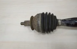 Привод передний правый для Volkswagen Polo 2018 года на фотографиях