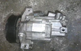Компрессор кондиционера для Renault Logan 2025 года на фотографиях