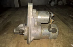 Стартер для Nissan Tiida на фотографиях