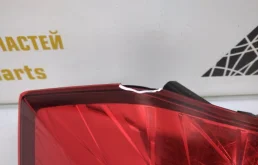 Фонарь внешний левый для Skoda Rapid 2020 года на фотографиях