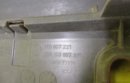 Бампер передний для Volkswagen Touran 2015 года на фотографиях