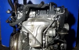 Двигатель без навесного для Ford Kuga 2015 года на фотографиях