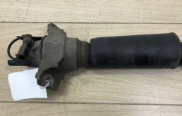 Амортизатор задний правый для Audi Q7 на фотографиях