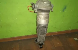 Пневмостойка задняя левая для Audi Q7 на фотографиях