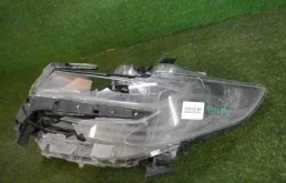 Фары для Toyota Alphard на фотографиях