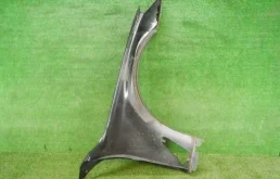 Крылья для BMW 7er 2021 года на фотографиях