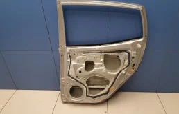 Двери для Kia Picanto 2008 года на фотографиях