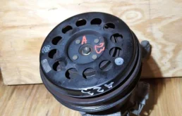 Компрессор кондиционера для Toyota RAV4 2003 года на фотографиях