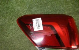 Фонарь левый для Subaru Forester на фотографиях