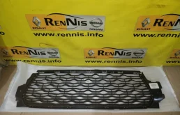 Решетка переднего бампера для Renault Duster HM 2020+