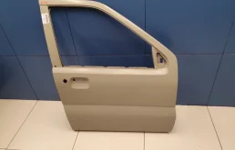 Двери для Suzuki Ignis 2003 года на фотографиях