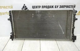 Радиатор охлаждения ДВС для Skoda Rapid 2023 года на фотографиях