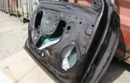 Двери для Opel Insignia на фотографиях