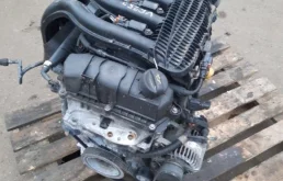 Двигатель с навесным для Peugeot 208 5 dr 2012-2016