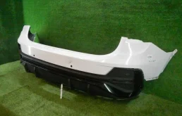 Бампер для Audi Q3 2022 года на фотографиях