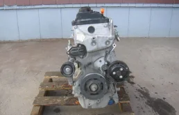 Двигатель для Honda Stream 2012 года на фотографиях