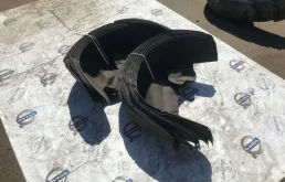 Крылья для Volvo XC70 2015 года на фотографиях