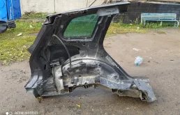 Заднее левое крыло для Volkswagen Touareg 2013 года на фотографиях