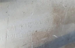 Бампер передний для Opel Zafira 2007 года на фотографиях