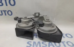 Звуковой сигнал для Volvo XC90 2005 года на фотографиях