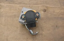 Датчик педали газа для Honda Accord 2005 года на фотографиях