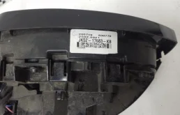 Стекла и зеркала для Land Rover Range Rover 2011 года на фотографиях