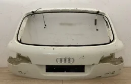 Дверь багажника для Audi Q7 2008 года на фотографиях