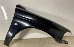 Крыло правое для Mitsubishi Pajero Sport на фотографиях