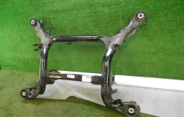 Задний стеклоочиститель для Audi Q7 на фотографиях