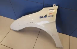 Крылья для Hyundai i40 2011 года на фотографиях